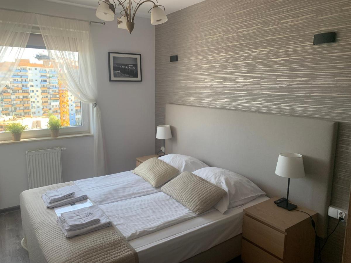 Irs Royal Apartments Apartamenty Irs Aviator Gdansk Bagian luar foto