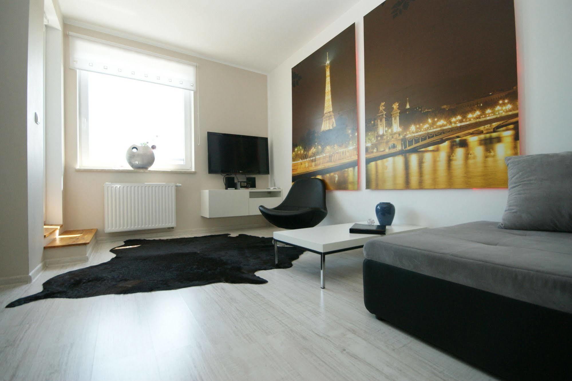 Irs Royal Apartments Apartamenty Irs Aviator Gdansk Bagian luar foto