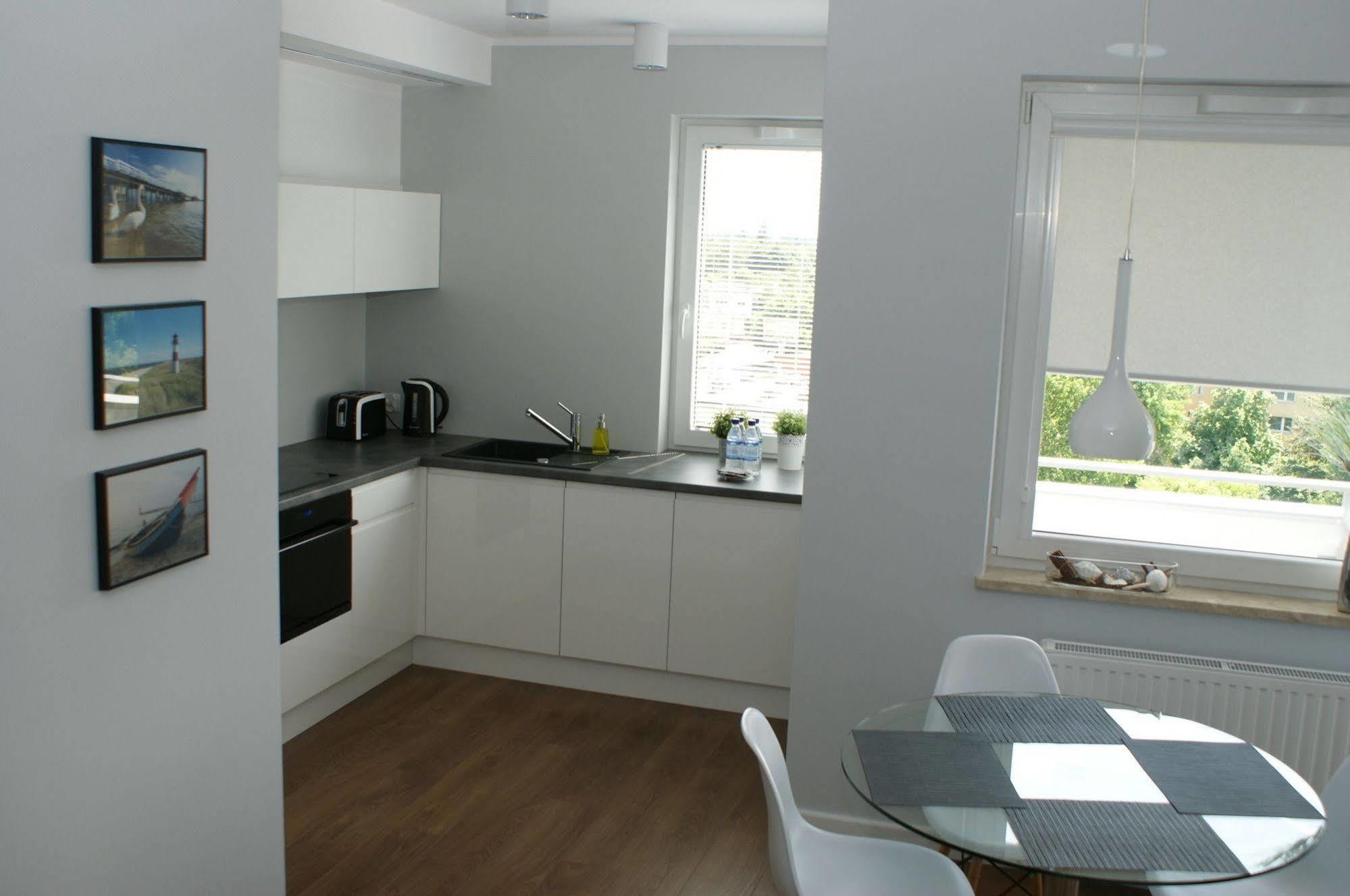 Irs Royal Apartments Apartamenty Irs Aviator Gdansk Bagian luar foto