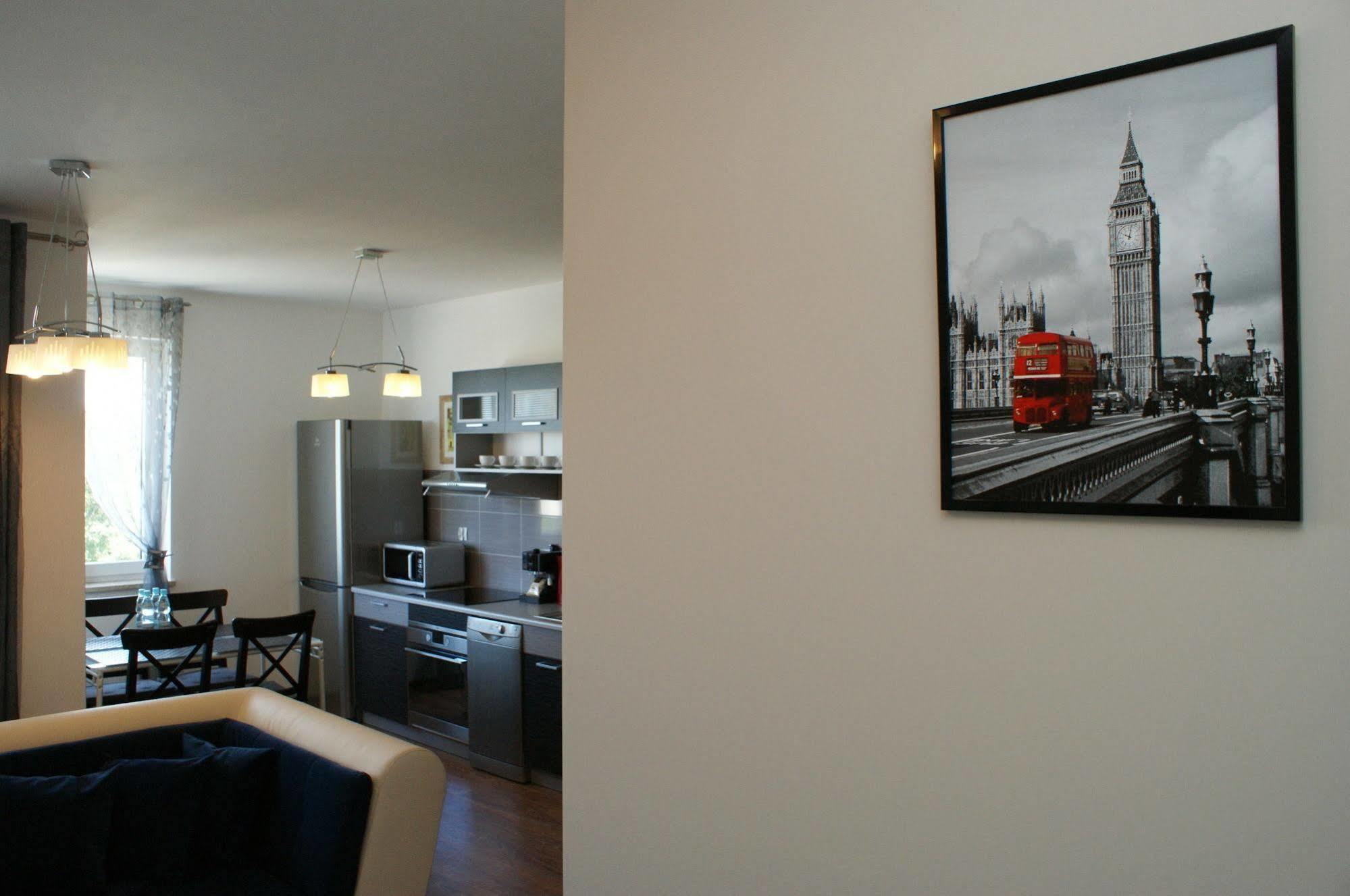 Irs Royal Apartments Apartamenty Irs Aviator Gdansk Bagian luar foto