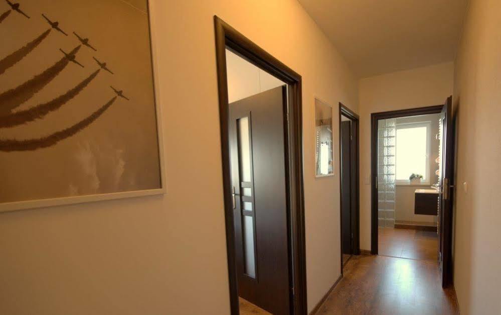 Irs Royal Apartments Apartamenty Irs Aviator Gdansk Bagian luar foto